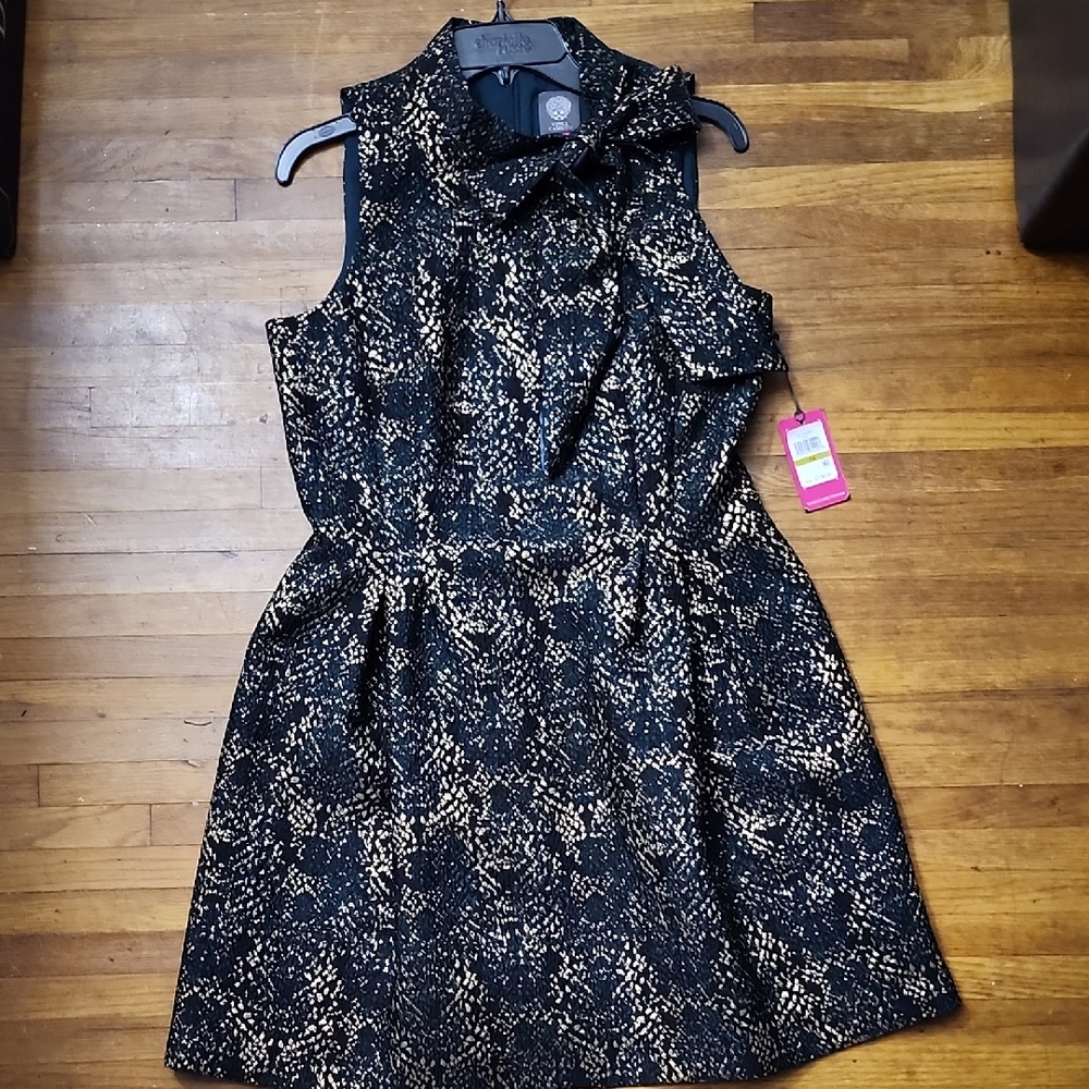 Vince Camuto Green and Gold Dress